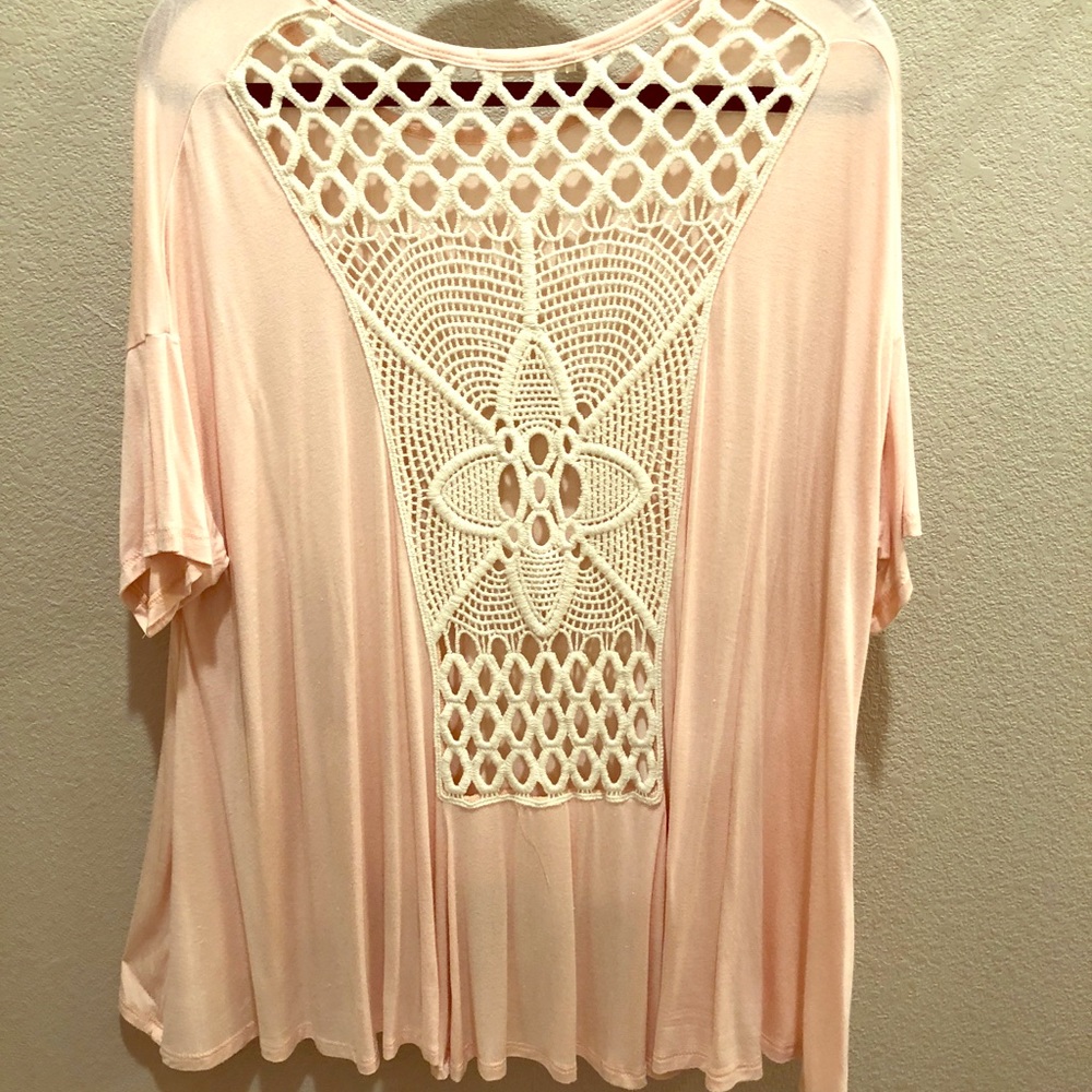 Cute shirt. LARGE.